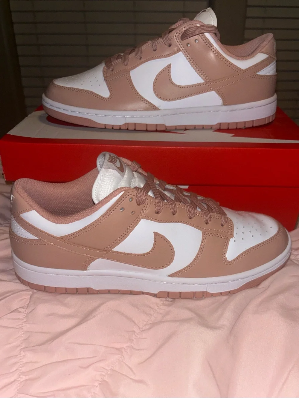 Nike Dunk Low - Rose Whisper